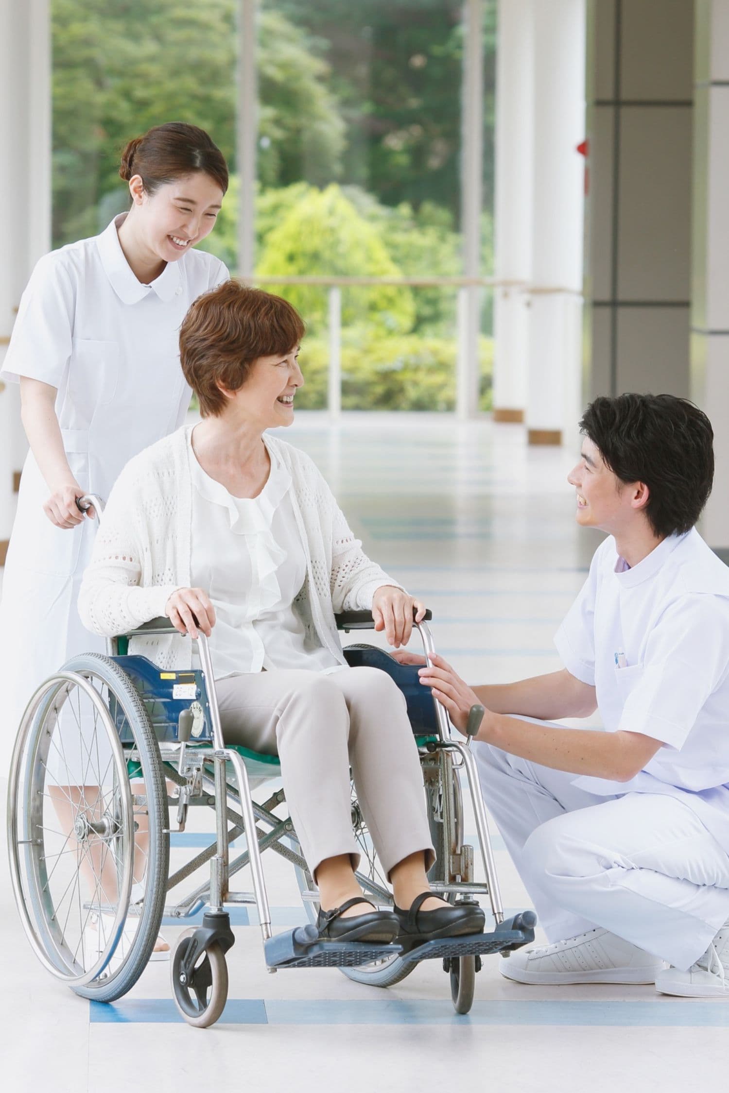 Patient receiving coordinated specialist care